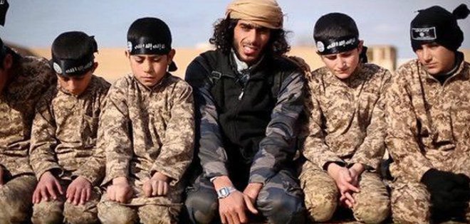 EI ha reclutado más de 1.100 niños desde inicio de 2015 en Siria