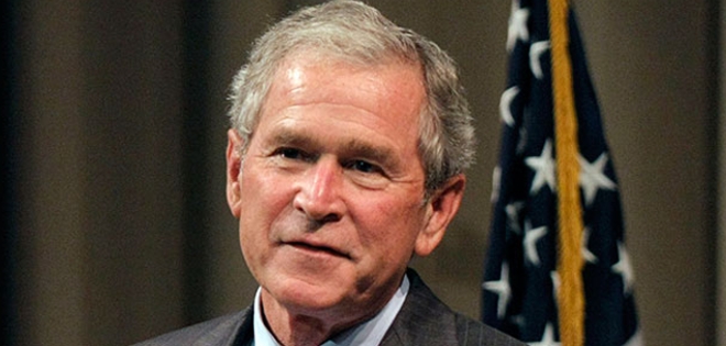 George W. Bush se somete a segunda operación de rodilla