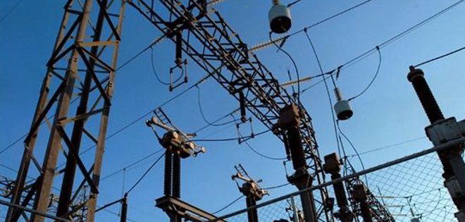 BID aprueba $220 millones a Ecuador para programa de distribución eléctrica
