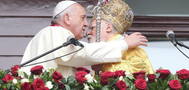 El papa y líderes religiosos firman acuerdo para luchar contra la esclavitud