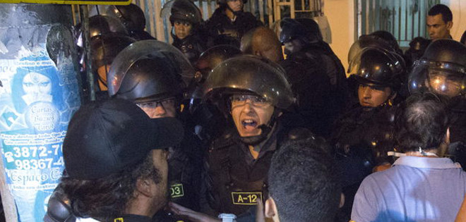 Al menos un muerto en Río de Janeiro en los disturbios tras la derrota de Brasil