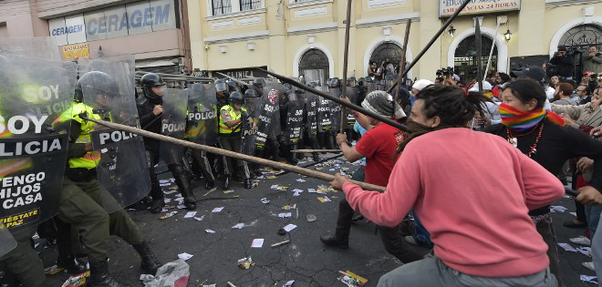 Opositores a las enmiendas se hicieron sentir en varias ciudades del país
