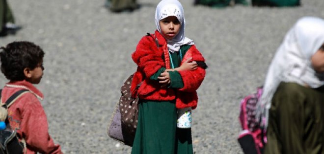 Más de 12 millones de niños de Oriente Medio no van a la escuela, advierte la ONU