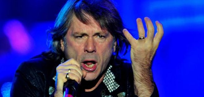 El líder de Iron Maiden anuncia que padece un cáncer de lengua