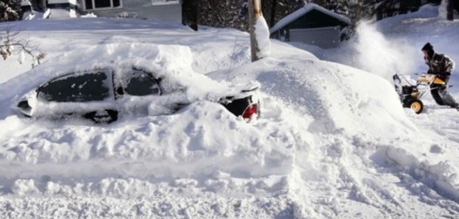 El noreste de EE.UU. se refuerza para tormenta de nieve colosal