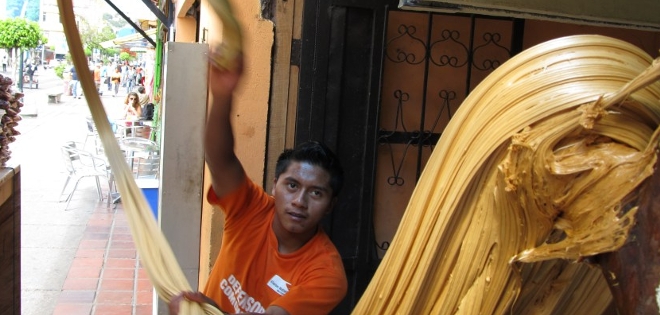 Baños: la dulce tierra de la melcocha y la caña de azúcar