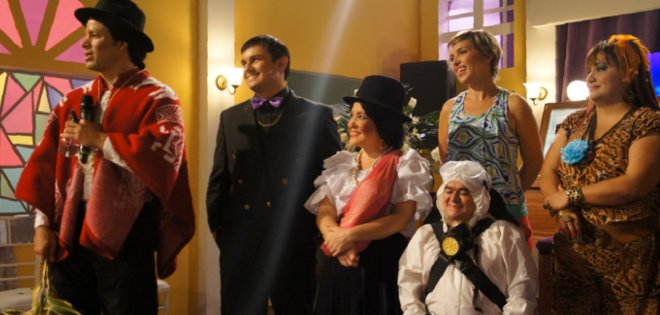 Ecuavisa lanzó ante la prensa su nueva comedia “Así Pasa”