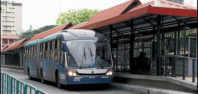 ¿Qué motivó el proyecto de plan piloto de Metrovía solo para mujeres?