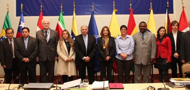 Ministros de Salud del ALBA se reunirán el lunes para enfrentar ébola