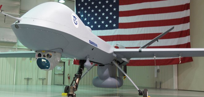 Director de FBI admite que la agencia usa drones para vigilancia en EEUU