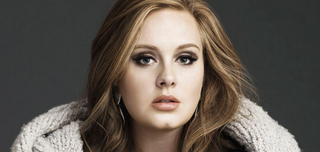 Adele sorprende con nuevo y moderno corte de pelo