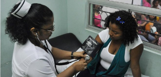 Equidad de género se consolida en áreas legislativas, según informe