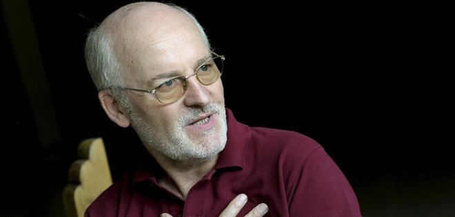 Tribunal de Ecuador prohíbe difusión de libro sobre matanza entre indígenas