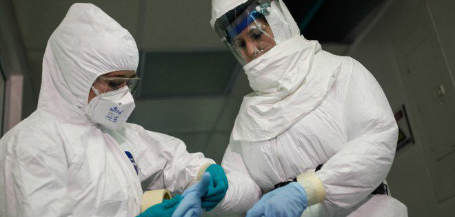 La transmisión del ébola sigue activa en zonas de Sierra Leona y de Guinea