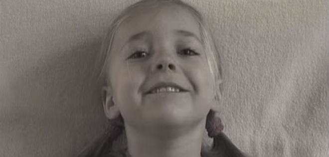 Padre resume 14 años de su hija en cuatro minutos