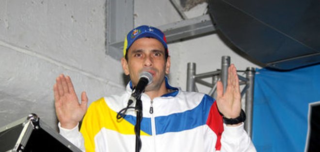 Capriles dice que la sanidad pública venezolana está en &quot;terapia intensiva&quot;