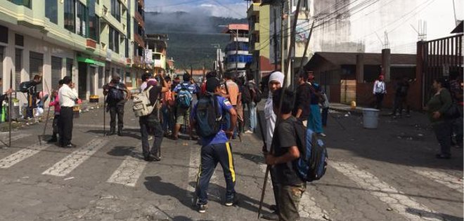 Persisten protestas de comunidades amazónicas pese a tregua anunciada por el Gobierno