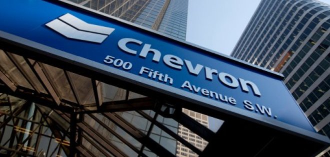 Chevron se opone a que USD 106 millones vayan a afectados de Ecuador