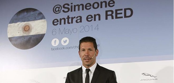 &quot;Cholo&quot; Simeone debuta en Twitter y Facebook