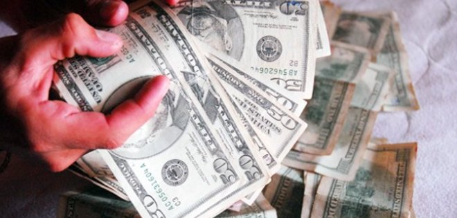 Militares incautan más de medio millón de dólares falsos en Quito