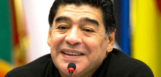Maradona dice que alemanes &quot;juegan bien y no te fallan un pase&quot;