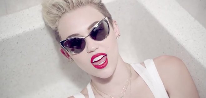 Censuran video de Miley Cyrus por contenido sexual