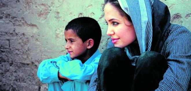 Angelina Jolie: “No estamos solos en el mundo”