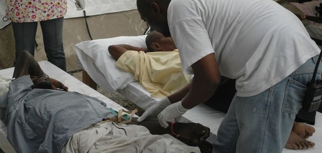 El cólera reclama a diario nuevas víctimas en Haití