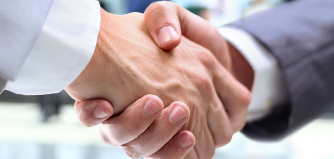 La UE y Ecuador inician otra ronda de negociaciones para un acuerdo comercial