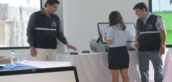 CNE avanza con proceso para incorporar voto electrónico
