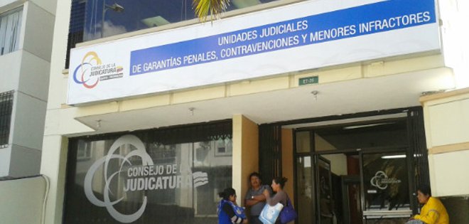 Liberan a estudiantes del Montúfar, pero deberán pagar multa