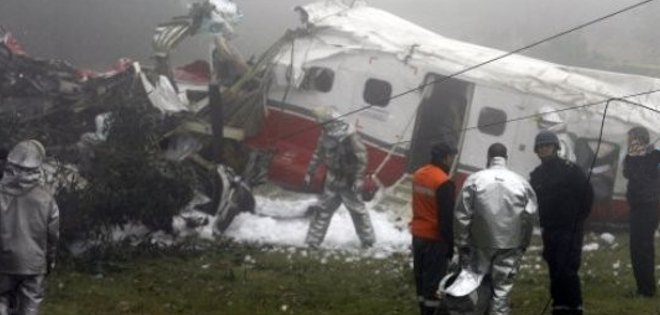 Avión cae en Viña del Mar y deja dos muertos