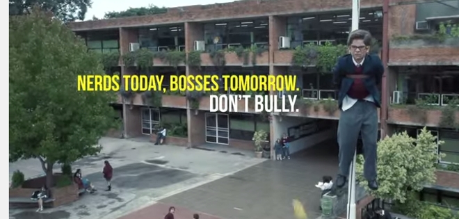 &quot;Seré tu jefe y te haré mi esclavo&quot;: el nuevo comercial en contra del bullying