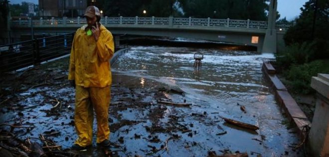Lluvias torrenciales dejan tres muertos y un &quot;efecto devastador&quot; en Colorado