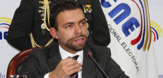 Juan Pablo Pozo es el nuevo presidente del CNE