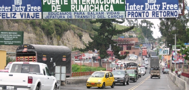 Ecuador aplicará salvaguardias a importaciones por tierra