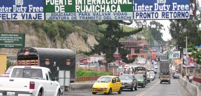 Ecuador aplicará salvaguardias a importaciones por tierra