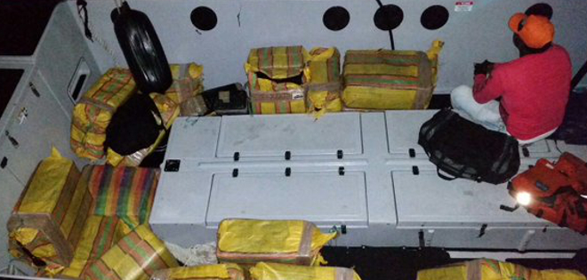 Incautan media tonelada de cocaína en la frontera con Colombia