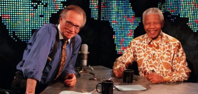 Famosos dan su último adiós a Nelson Mandela