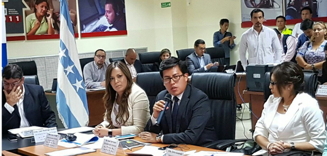 Autoridades intervendrán Guayaquil para combatir tráfico de drogas