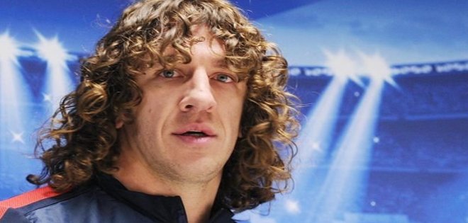 Puyol se prueba y juega 45 minutos en un amistoso a puerta cerrada
