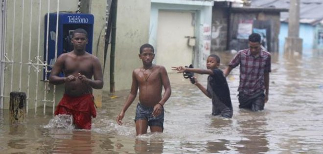 Un muerto y 15.475 desplazados por las lluvias en el norte de R.Dominicana