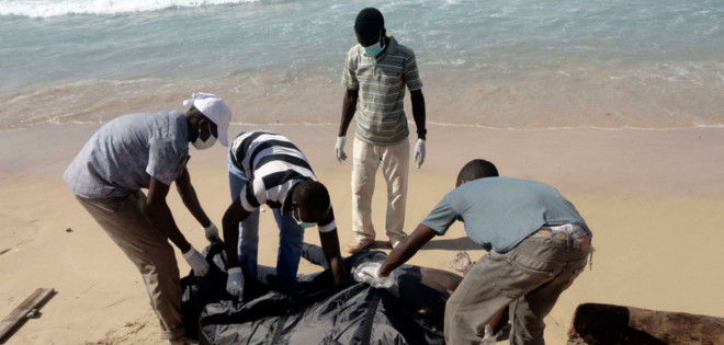La &quot;playa del terror&quot;: la costa de Libia está inundada de cadáveres