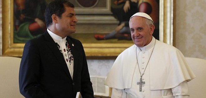 Correa dice que será un &quot;gran honor&quot; la visita del papa a Ecuador