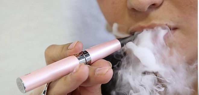 La OMS recomienda prohibir la venta de cigarrillos electrónicos a menores