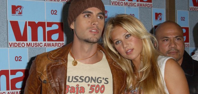 Enrique Iglesias cumple 38 años sin confirmar matrimonio con Anna Kournikova