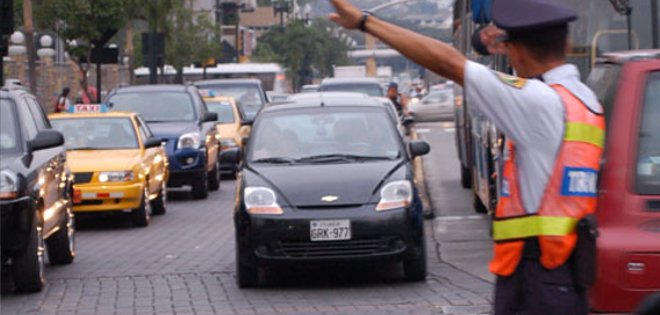 En octubre se designarán los 200 agentes que dirigirán el tránsito en Guayaquil