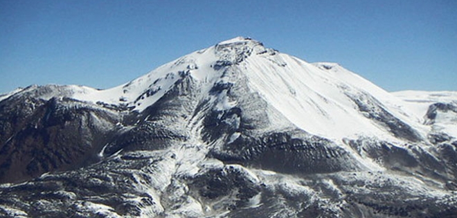 Fallece alpinista español tras dos días aislado en los Andes