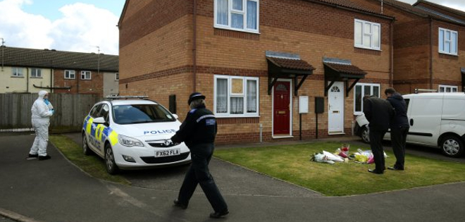 Pareja de adolescentes, culpables por la muerte de madre e hija en Reino Unido