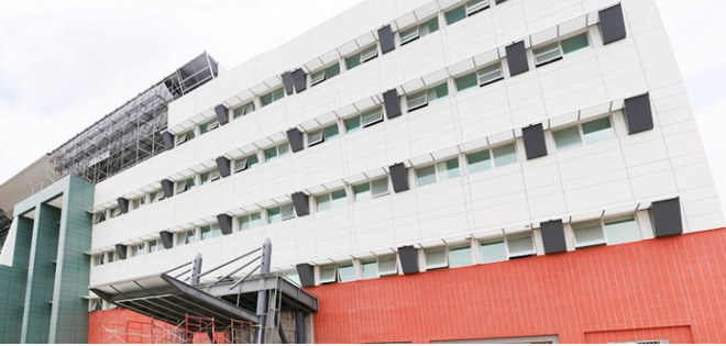 Inauguraron hospital de la Mujer Alfredo G. Paulson en Guayaquil